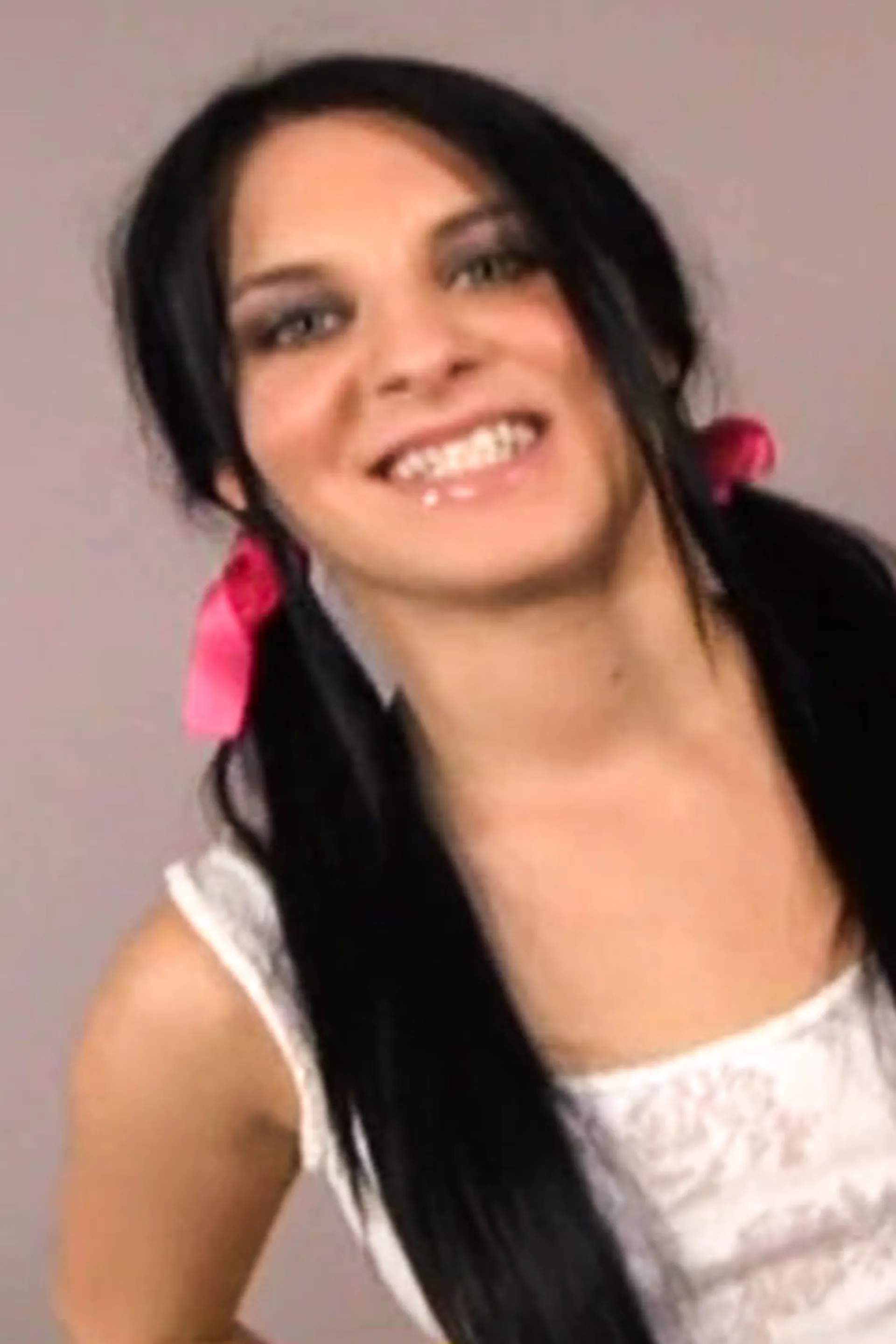 Bettina DiCapri