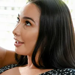 Roxie Sinner