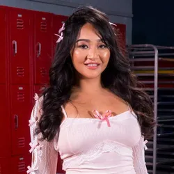 Jasmine Teaa