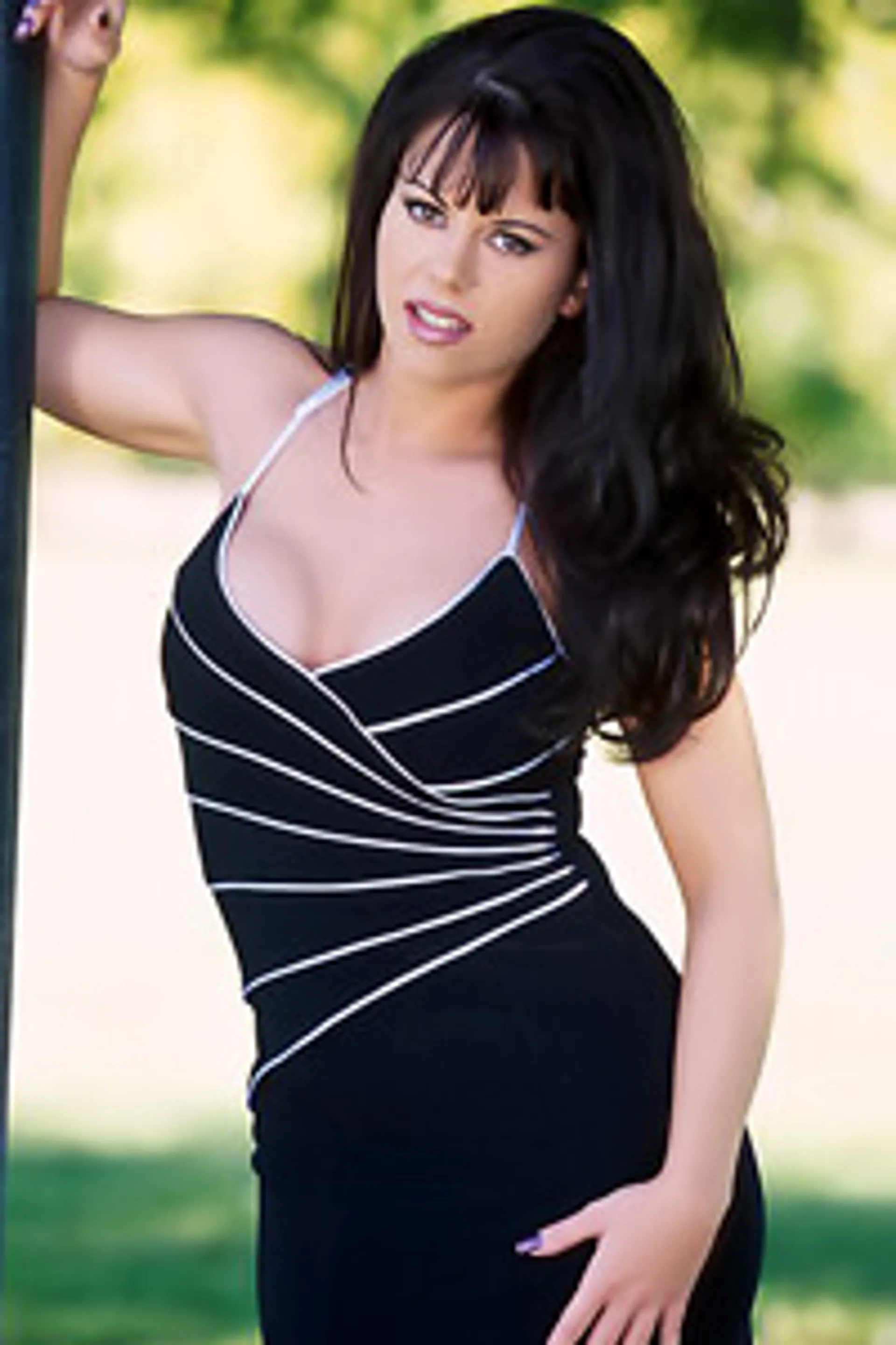 Jewel De'Nyle