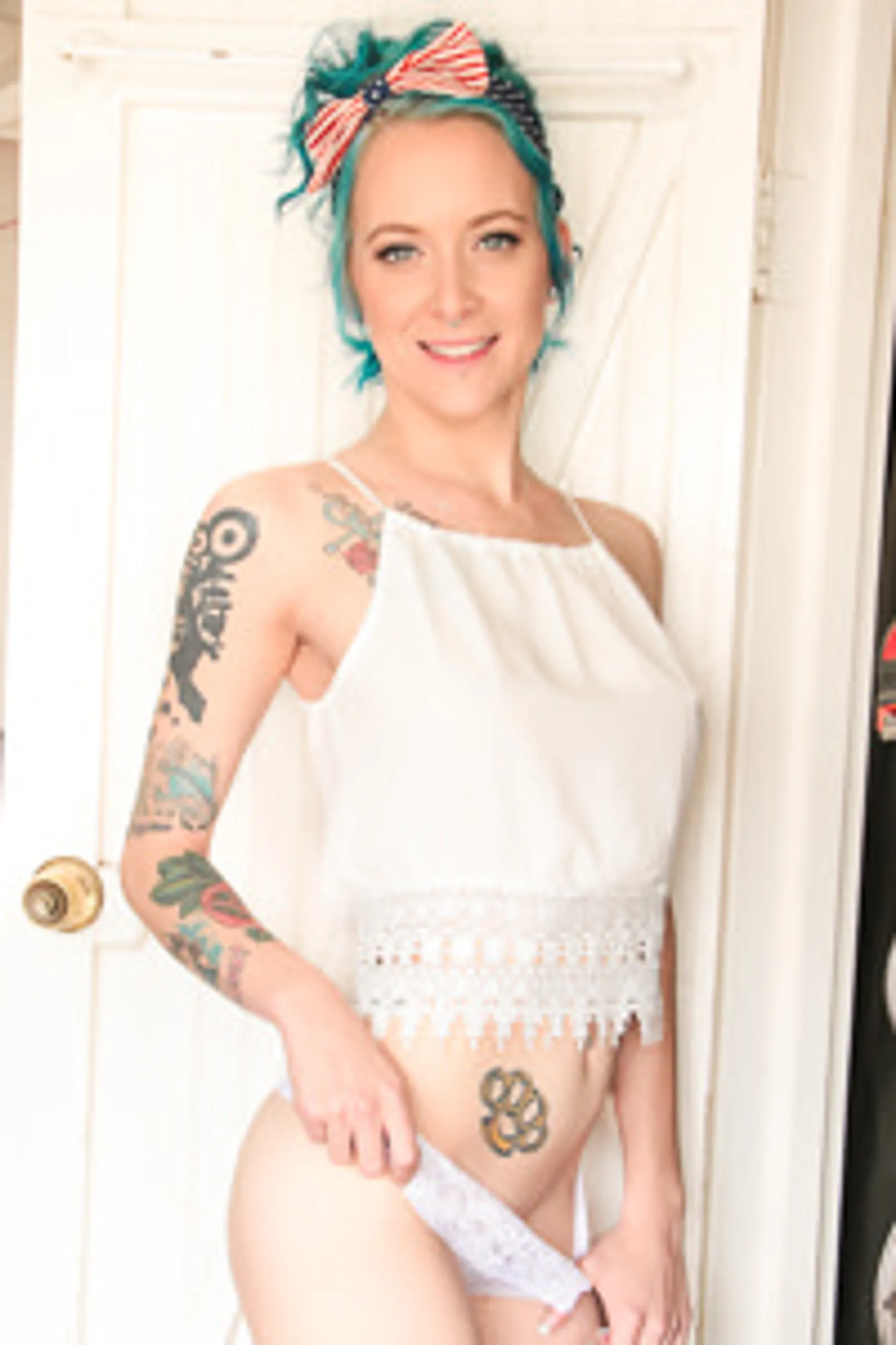 Jeze Belle