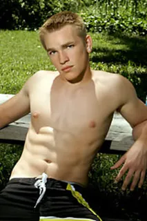 Aaron Skyline Aaron Skyline