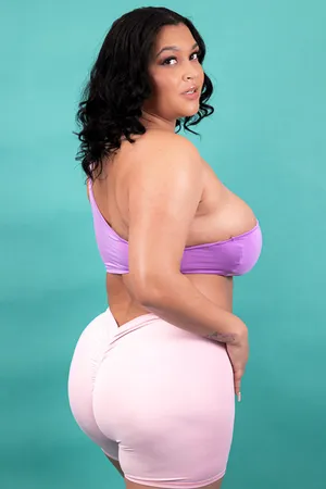 Ashlyn Peaks