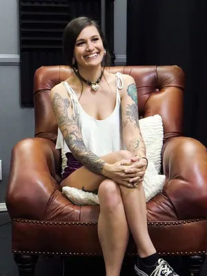 Luna Lovely Luna Lovely