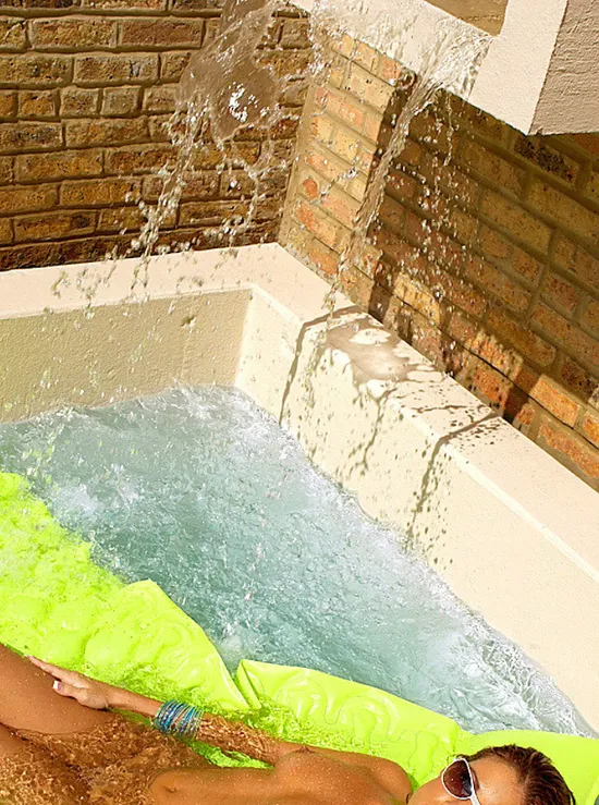 Image Cyber Girl of the Month - August 2005: Tonya Berrios 03 Image Cyber Girl of the Month - August 2005: Tonya Berrios 03