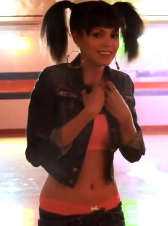 Image Rollerama Cyber Girl Features 2011 - Behind the Scenes