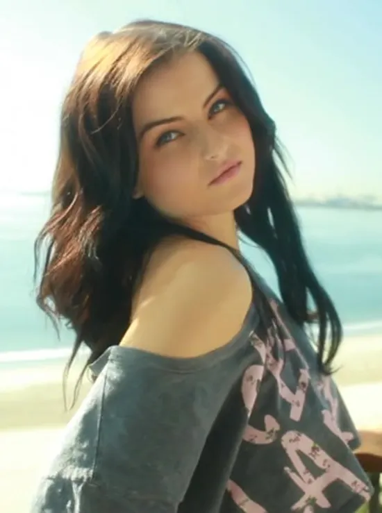 Image Veronica Lavery - Baby Doll Behind the Scenes