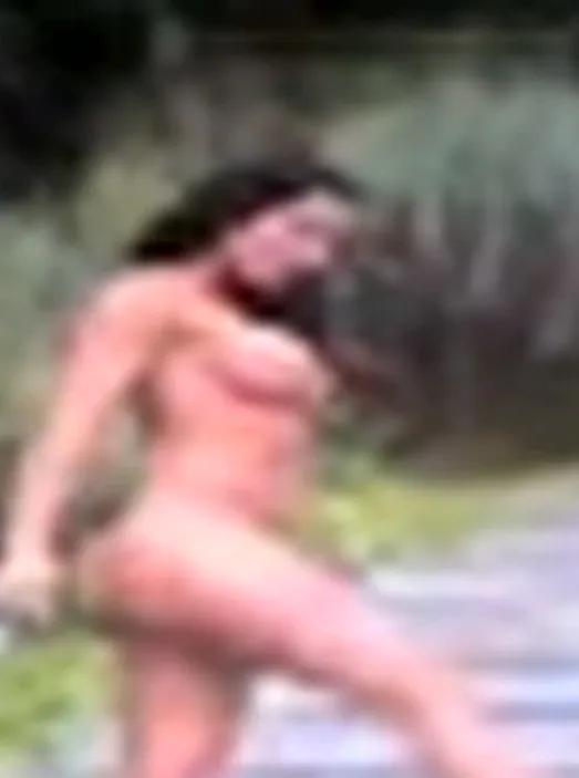 Image Sex Cells - Jennifer Korbin & Rochelle Loewen Part 2