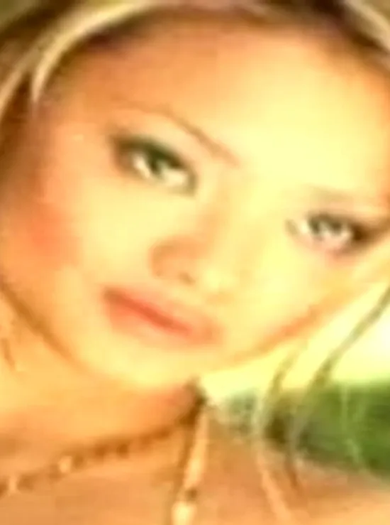 Image Tila Nguyen - Cyber Girl of the Month - August 2002 - 2