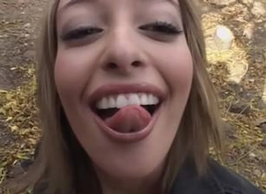 18 Year Old Pussy #01