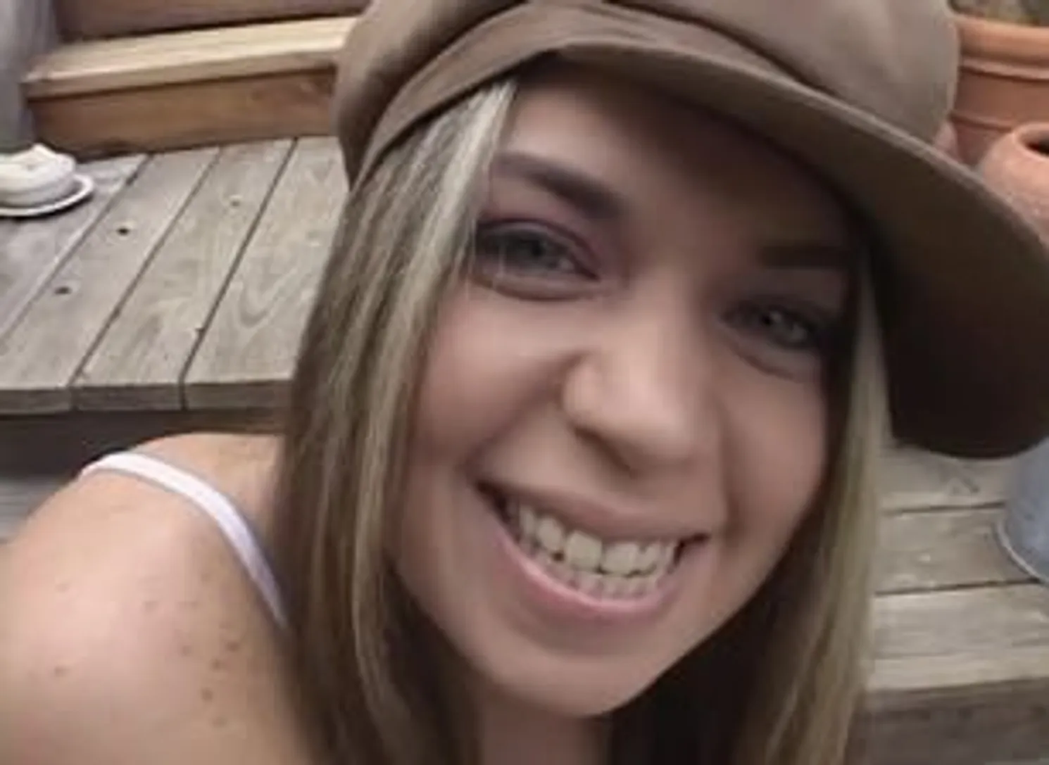 18 Year Old Pussy #01