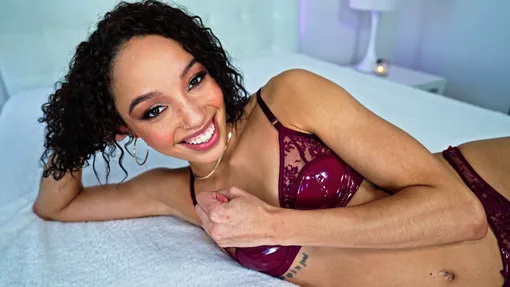 BTS - ALEXIS TAE Sloppy BJ & Facial Foursome