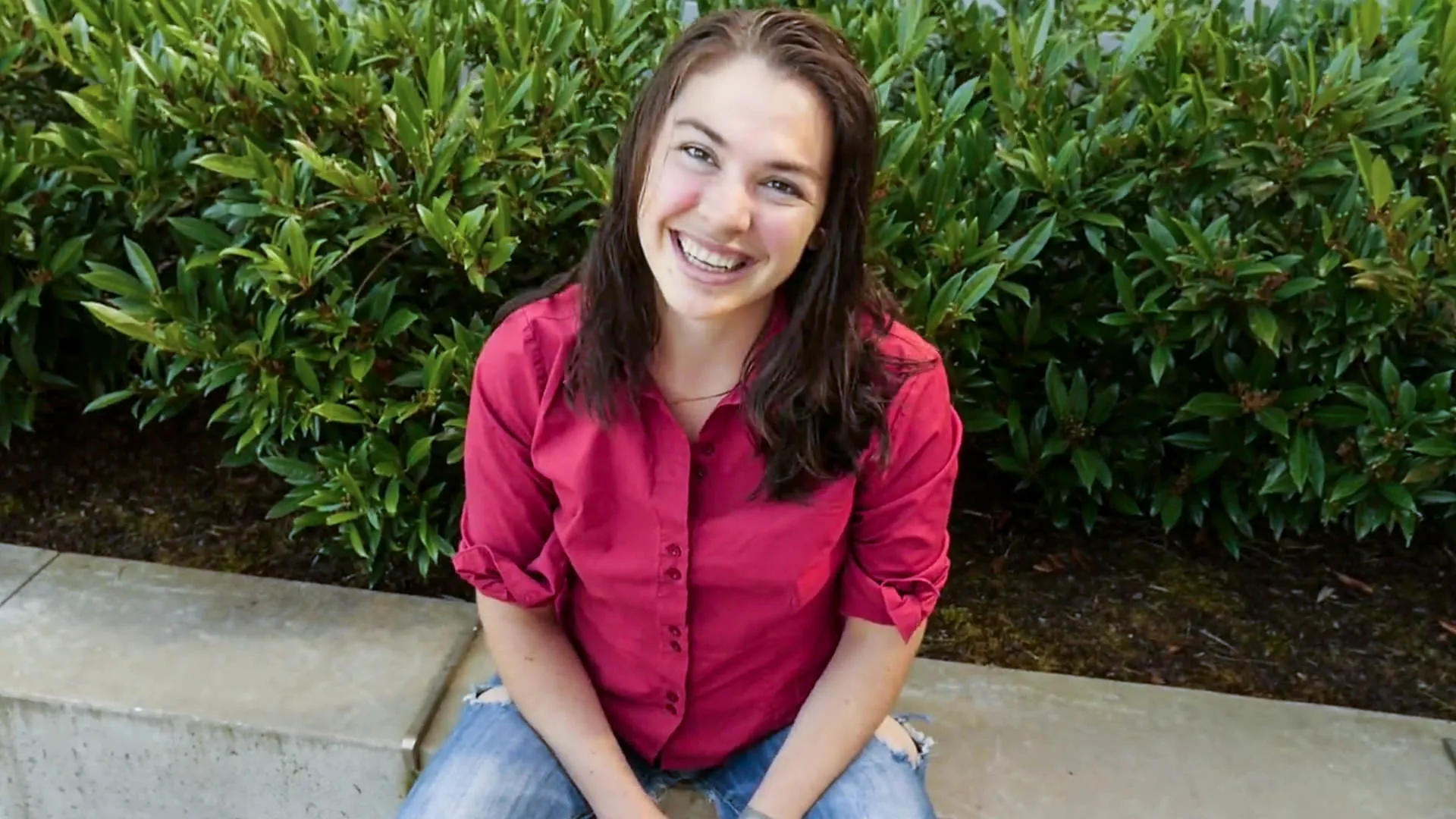 Lilith Wilder Orgasms In Public Restroom