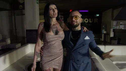 Great Fuck In The Cage For The Canaglias