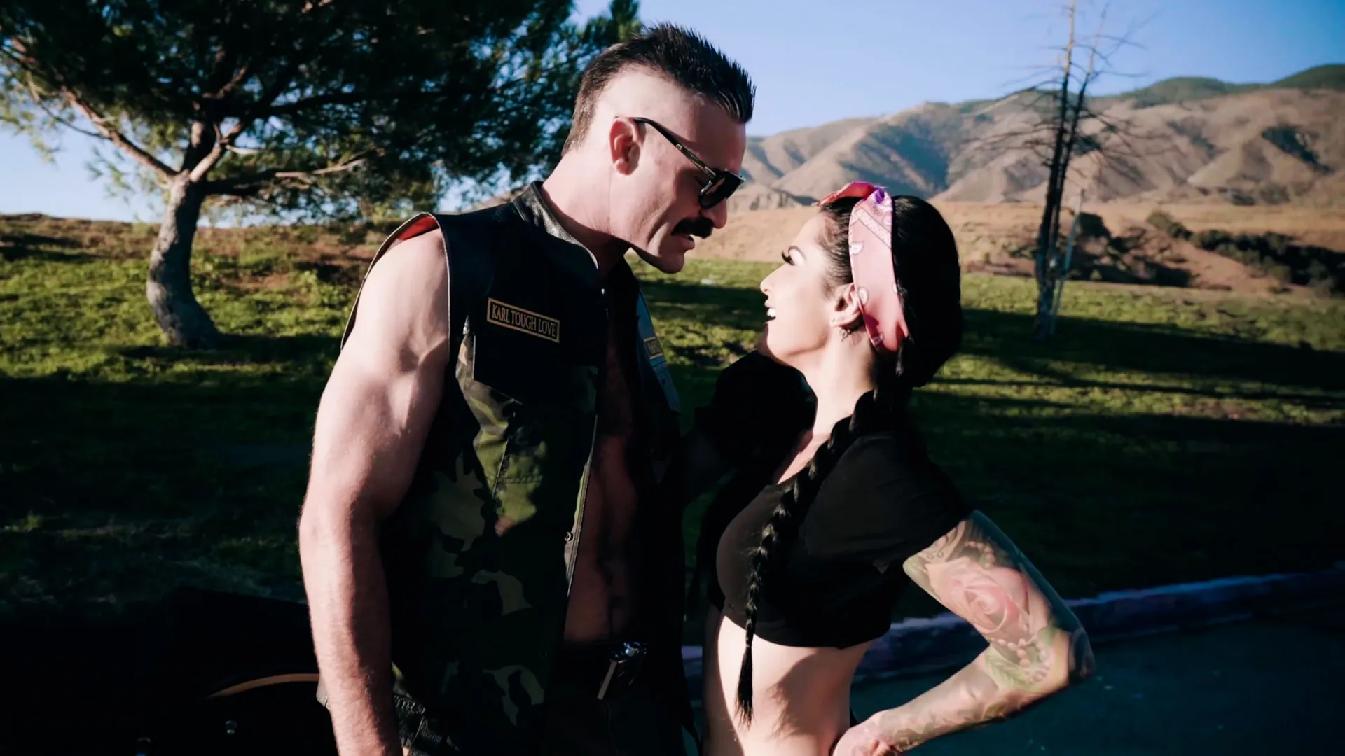 Katrina Jade - 3rd Wheel