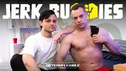 Seven Minutes In Heaven... With A DUDE?!