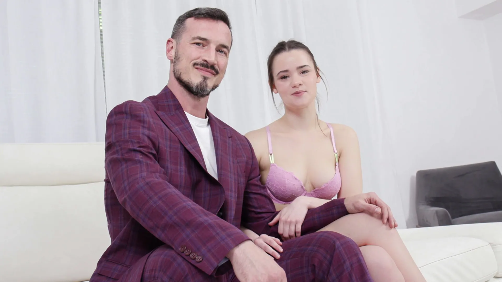 Worshipping The Smooth-Talker's Hole