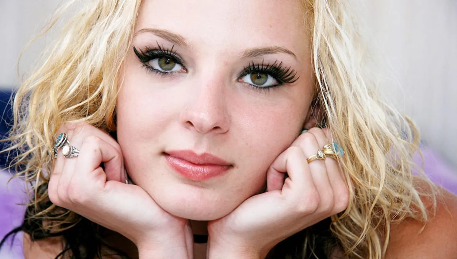 Faye Runaway Faye Runaway