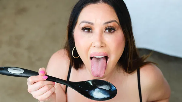 KIANNA DIOR BJ, Titty Fuck, Swallow