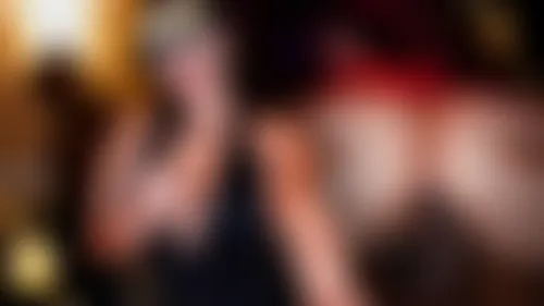 Swingin' In a Stripclub VIP Suite Swingin' In a Stripclub VIP Suite