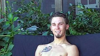 Tommy D Loves Every Inches