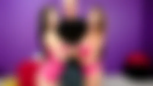 Feasting On Two Wet Cunts Feasting On Two Wet Cunts