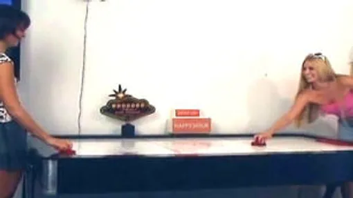 The Kissing Game #03