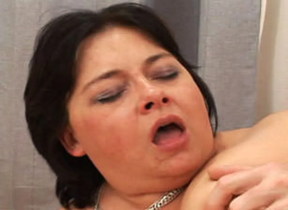 Big Fat Squirters #04