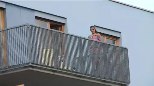 Backstage of How to get laid quick?