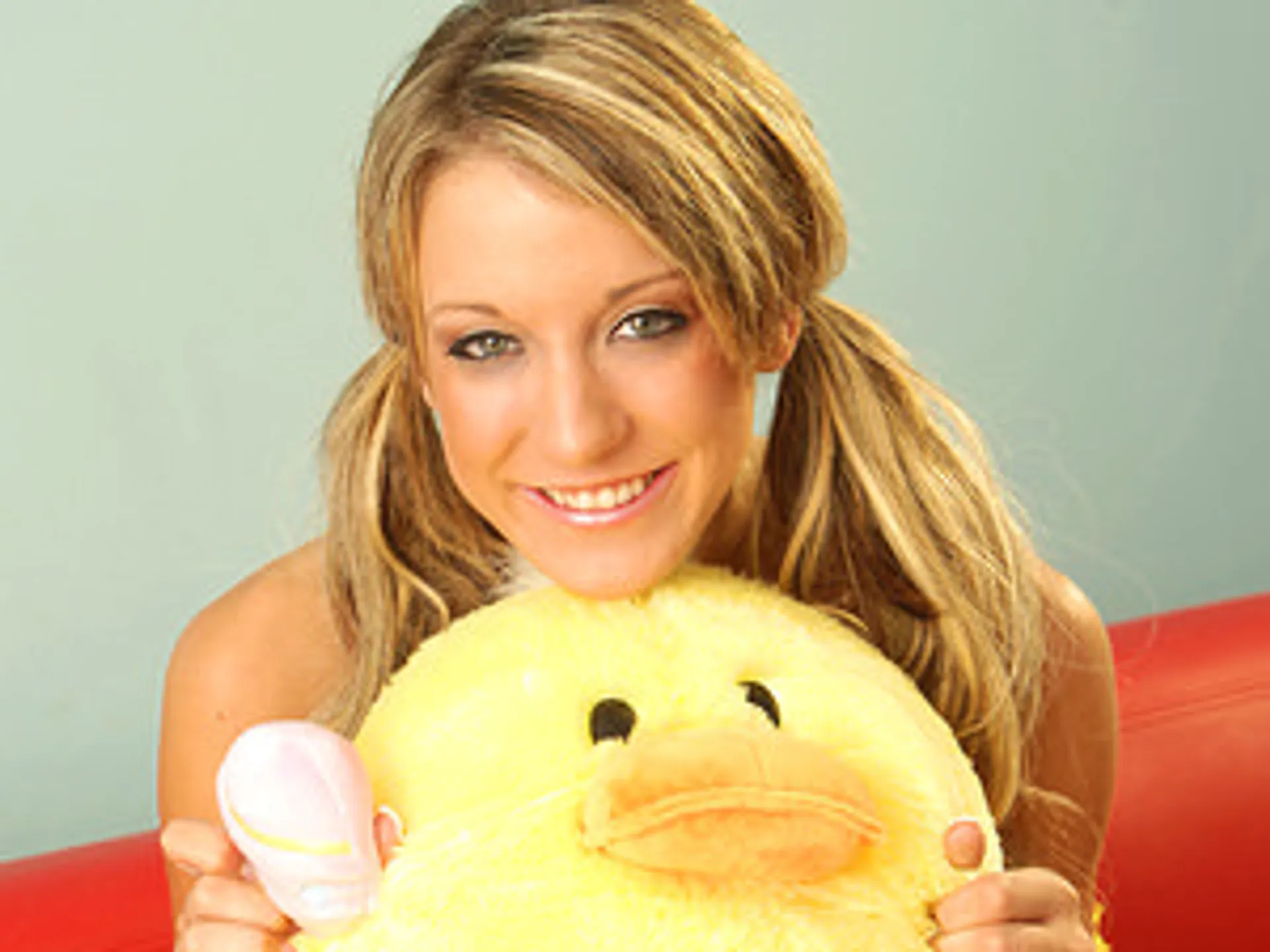 Teen bitch Amy Brooke