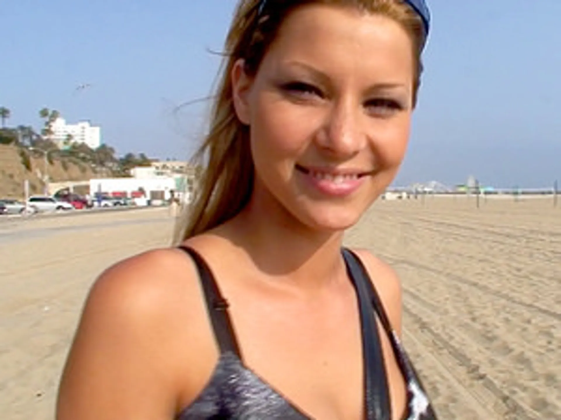 Up close and personal: LA girls - 3.