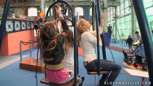 Fun video: hanging out with my friends - 1.