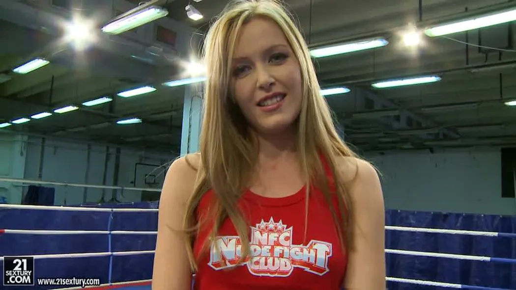 NudeFightClub presents Cindy Hope vs Sophie Moone