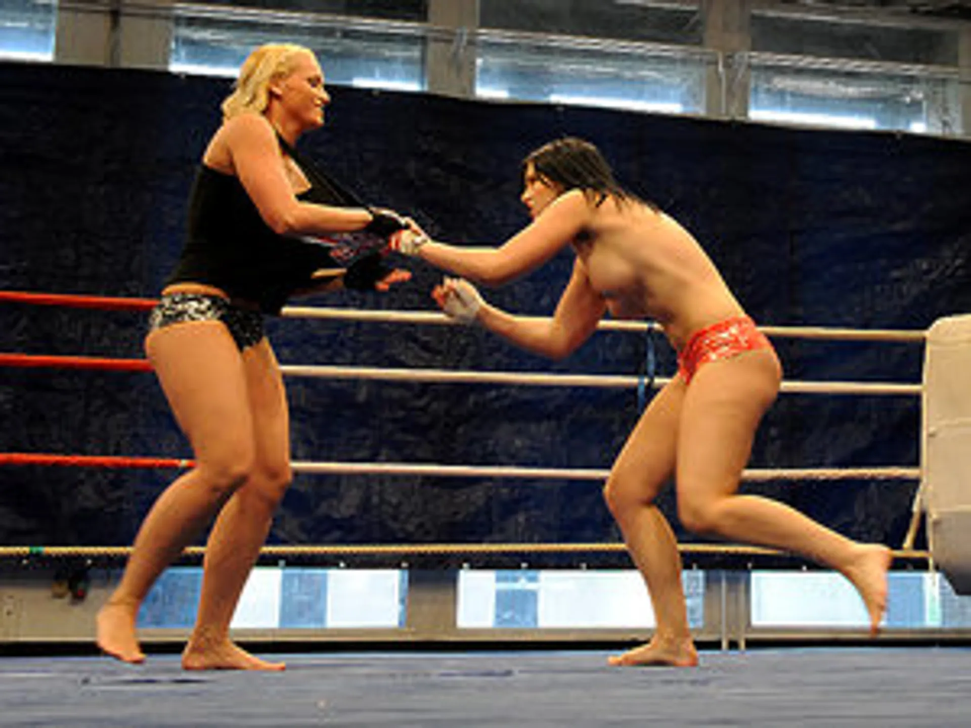 NudeFightClub presents Kathia Nobili vs Angell Summers