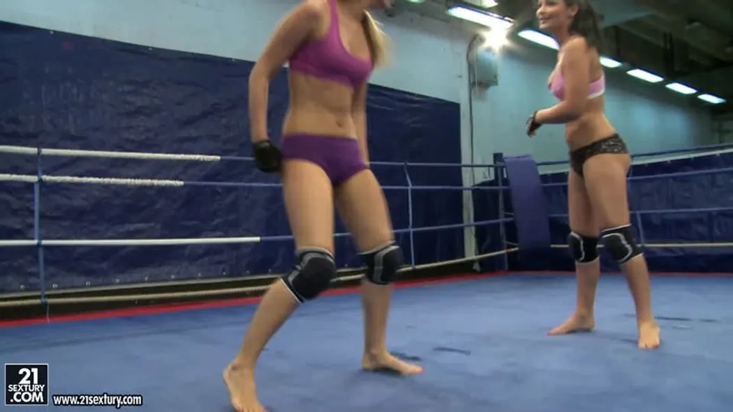 NudeFightClub presens Aleska Diamond vs Lana S.