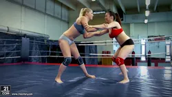 NudeFightClub presents Tigerr Benson vs Brandy Smile