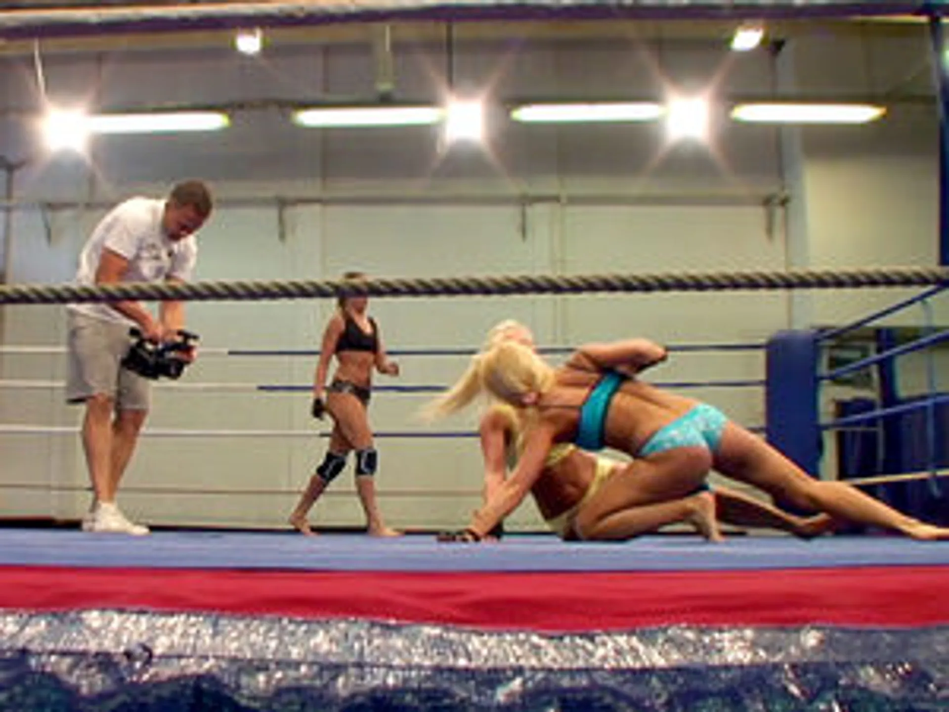 NudeFightClub backstage