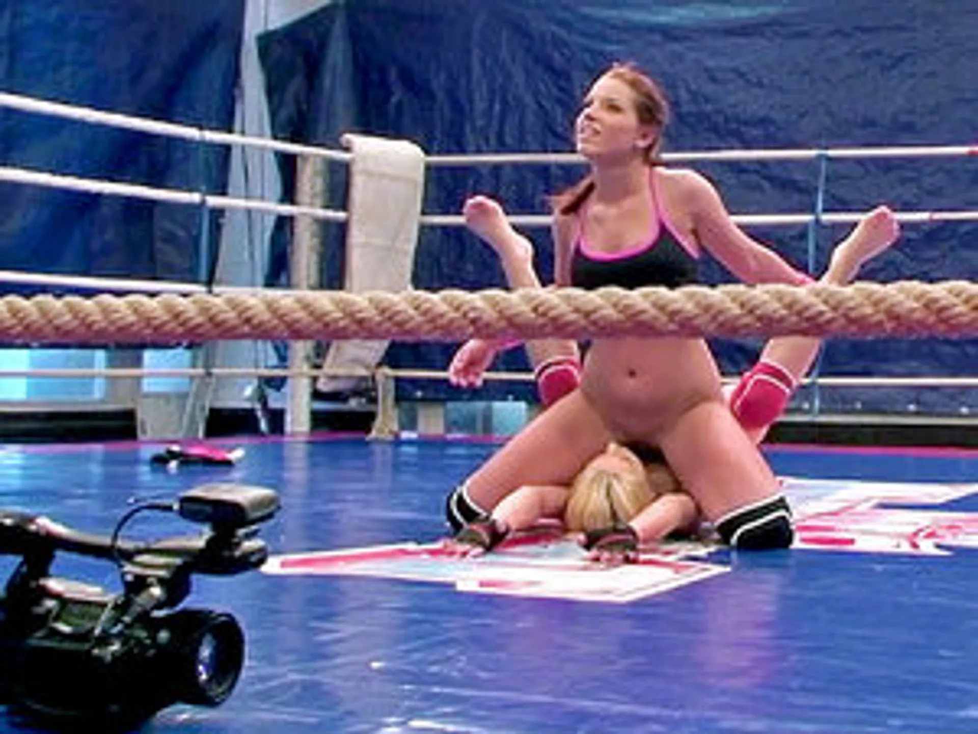 Nude FIght Club backstage with  Angel Rivas vs Niky Gold