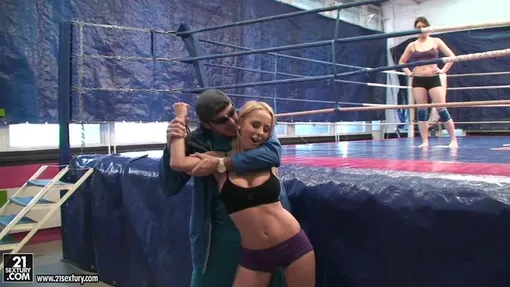 Nude Fight Club backstage with Tiffany Doll vs. Mandi Dee