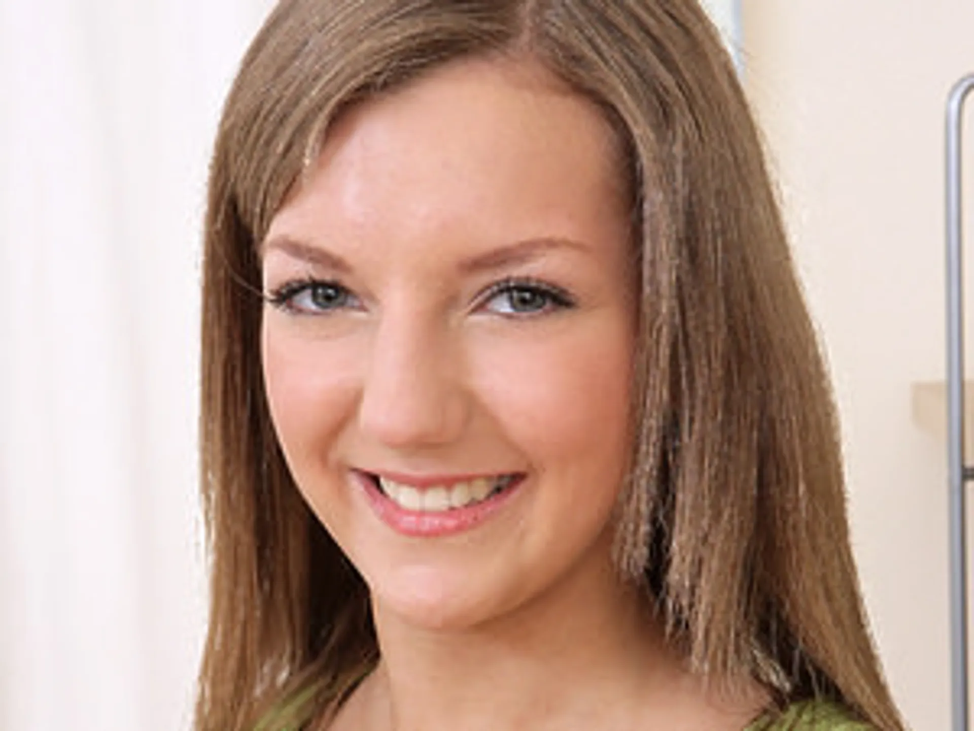 CutiesGalore presents Inna