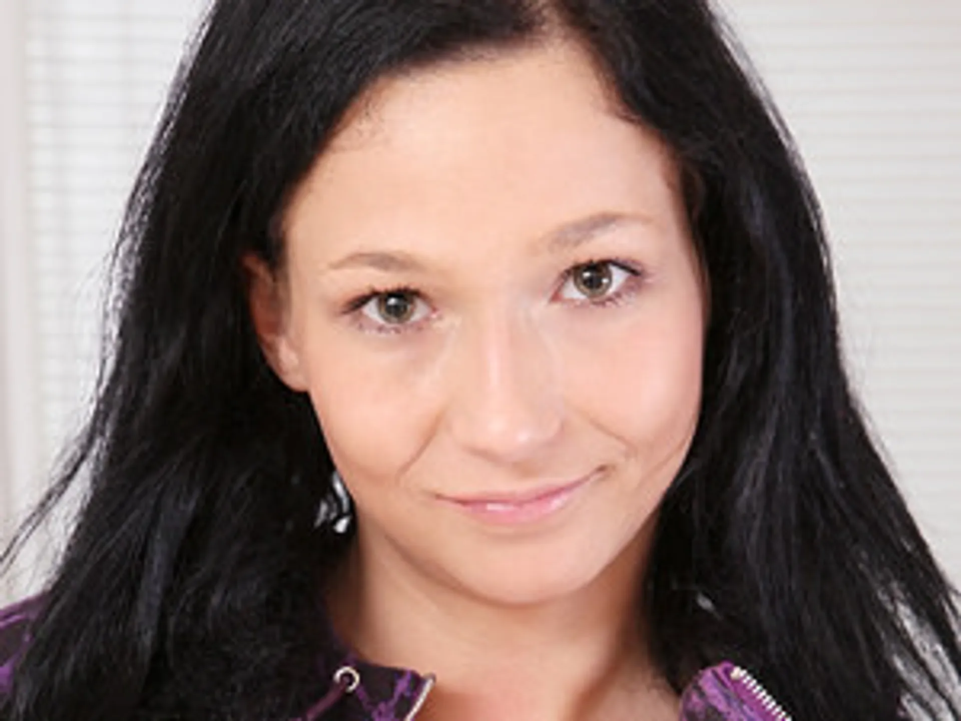 CutiesGalore presents Anne Angel