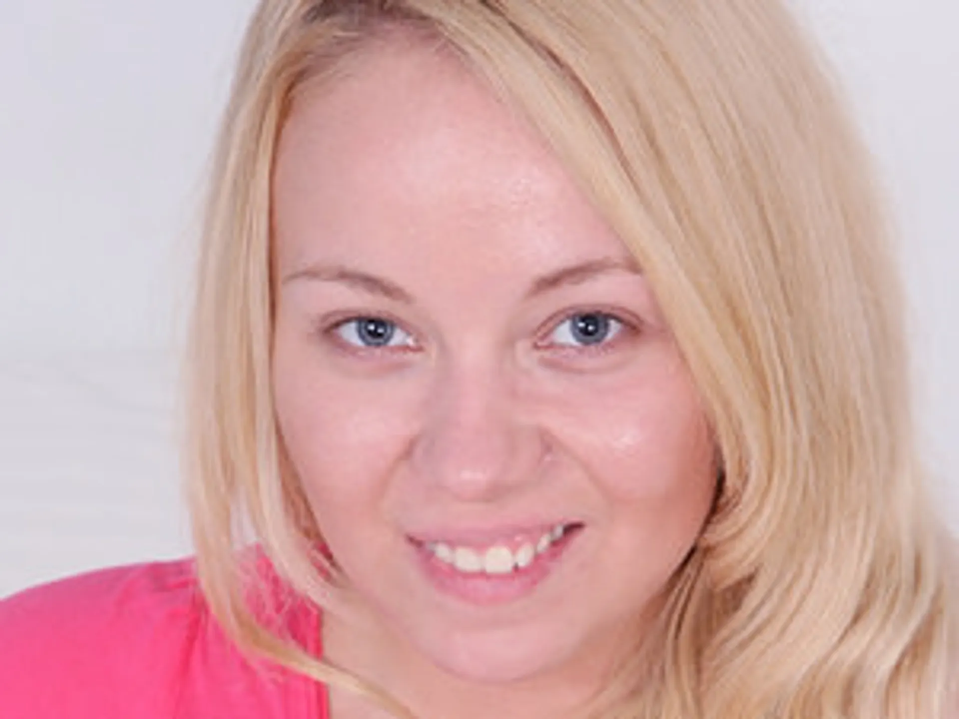 CutiesGalore presents Kate Knox