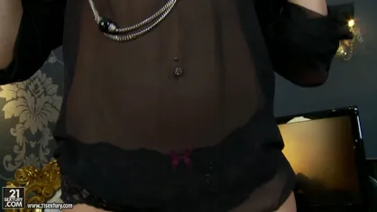 Dealing with Her Ass