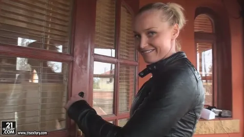 Fun with Kathia: my home