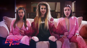 Girlcore | S1 E4 | Lesbian Twins