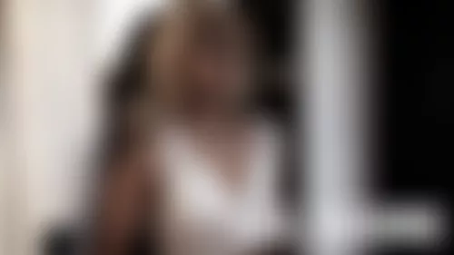 Girl Tagging Girl Tagging