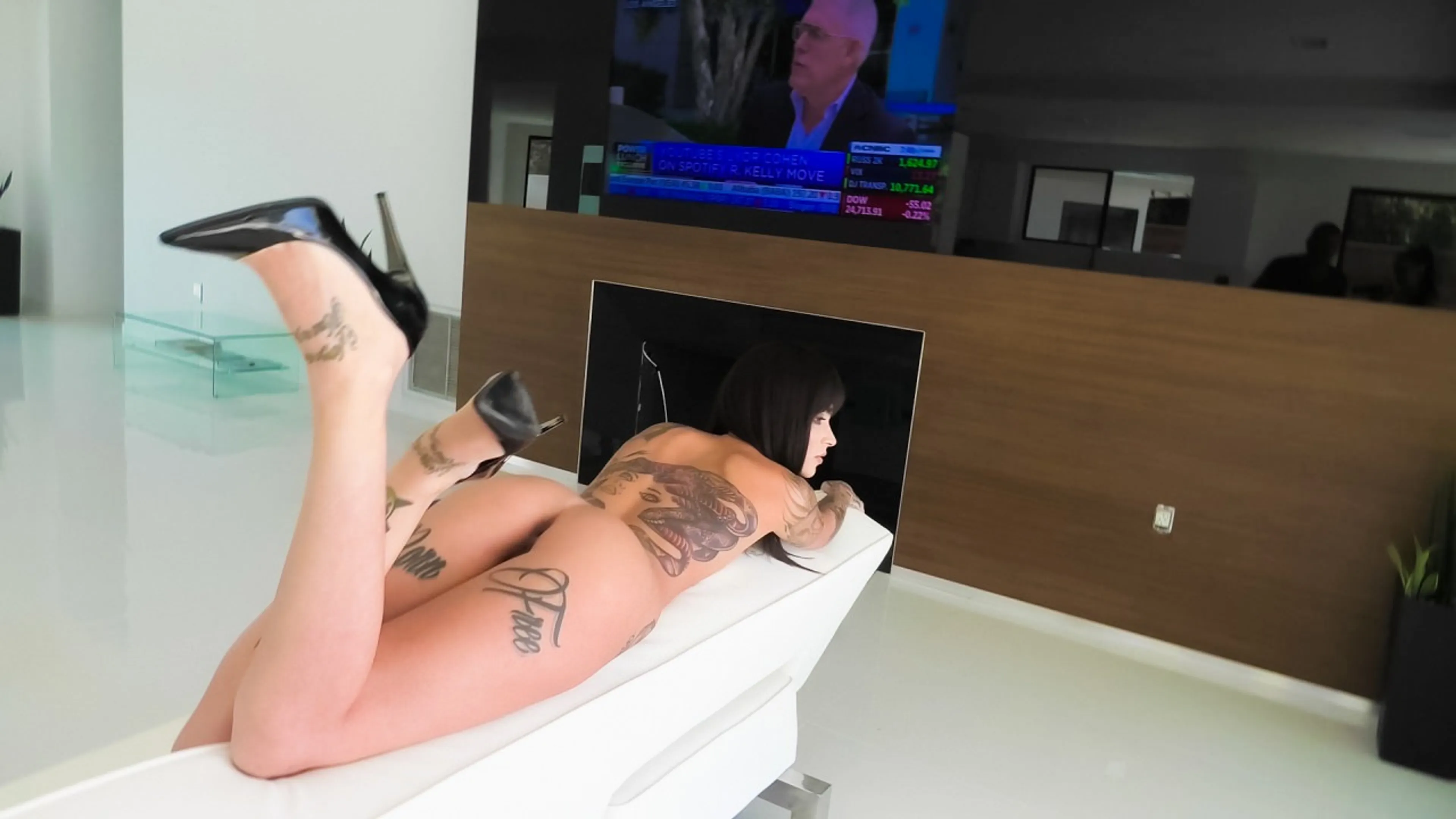 BTS-Leigh Raven Prove Something Sc3 BGA