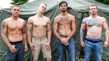 Mike Johnson, Mike O'Brian, Blake Effortley & Leeroy Jones