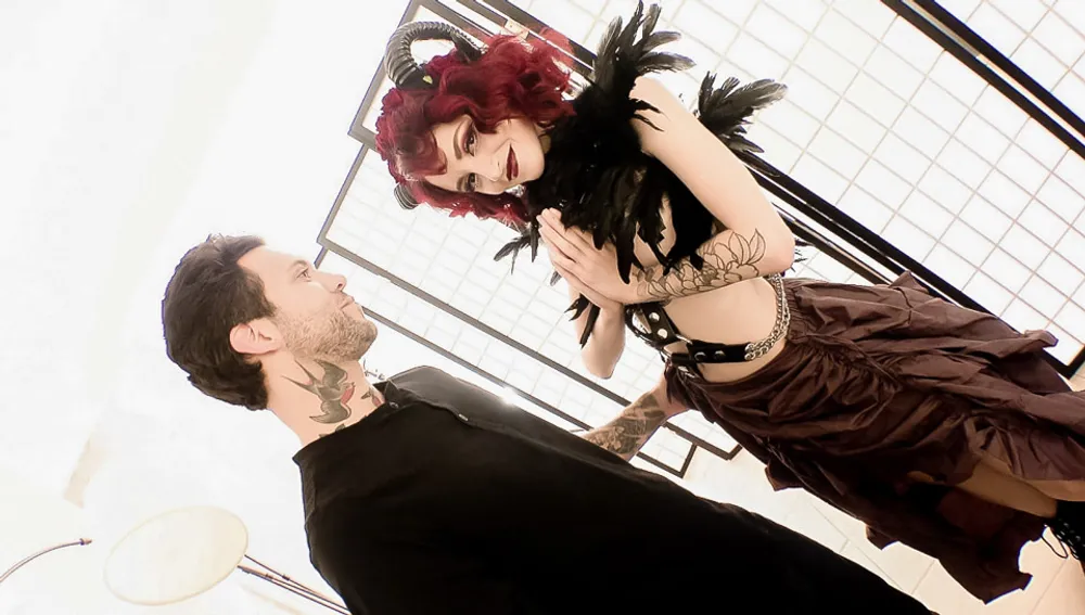 BTS-Lola: Gaping Anal, Deepthroat, Squirt!