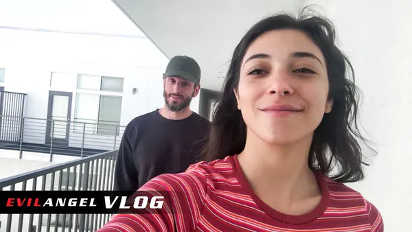 Vlog - Brooklyn Gray Day 1